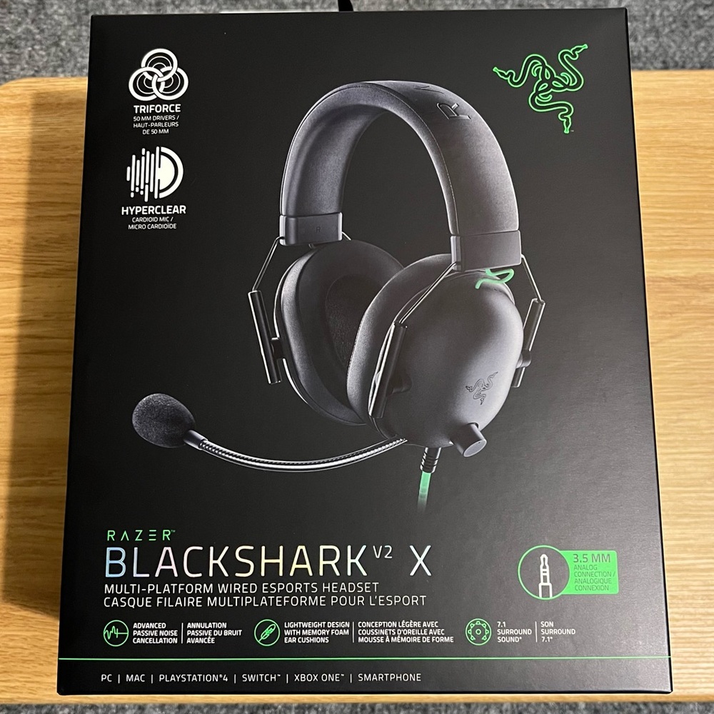 Razer Blackshark V2 X Wired Gaming Headset - Black